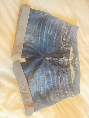 Lucky Brand Dark Blue Rolled-Hem Denim Shorts